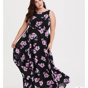 Torrid High Neck Floral Maxi Dress Size 18